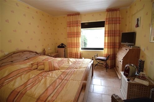 DZ Bausenberg room