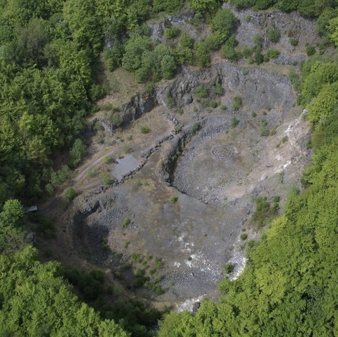 Krater Arensberg
