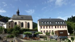Pfarrkirche in Auw an der Kyll, © EifelBahnSteig