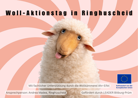 Ein fröhliches Schaf mit einem lustigen Gesichtsausdruck vor einem bunten, gewellten Hintergrund. Das Bild ist für den Woll-Aktionstag in Ringhuscheid.