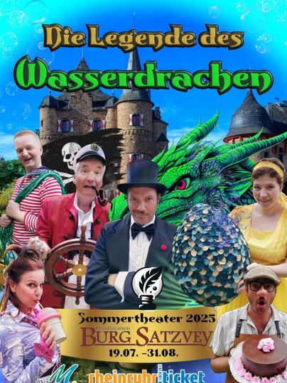 Sechs Personen in Kostümen vor dem Wasserschloß