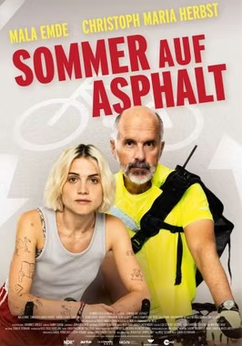 Eine abstrakte Darstellung mit sanften Farbverläufen in Rosa und Weiß. Am unteren Bildrand steht der Text: "TRISTAN UND ISOLDE 21.03.2026 17 UHR".