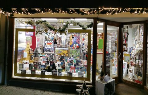 Vorweihnachtszeit in der Buchhandlung