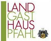 Un logo simple pour l'auberge Pfahl. Il présente le nom en lettres claires et modernes et un blason.
