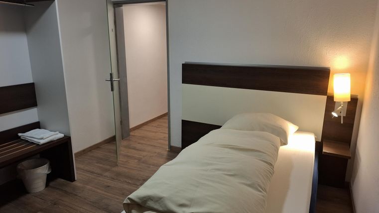 A quiet and cozy room