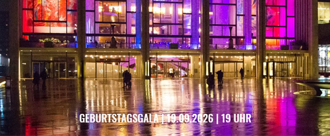 An abstract representation with soft gradients in pink and white. At the bottom of the image, the text reads: "TRISTAN UND ISOLDE 21.03.2026 17 UHR".