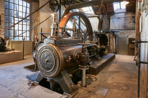 Dampfmaschine