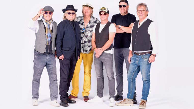 Bandfoto Colone Salon Rockester