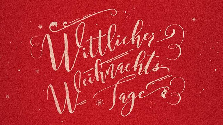 Een feestelijke rode achtergrond met een elegant lettertype. De tekst luidt: "Wittlicher Weihnachtstage".
