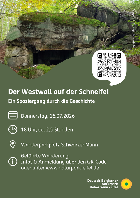 Ein Veranstaltungshinweis für eine geführte Wanderung im Naturpark. Das Bild zeigt einen grünen Wald mit Felsen und Informationen zu Datum und Uhrzeit.