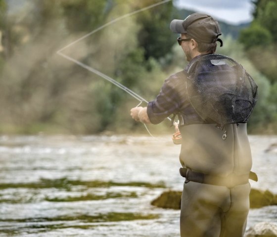 1Pêcheur à la mouche, © annieze ü/fotolia