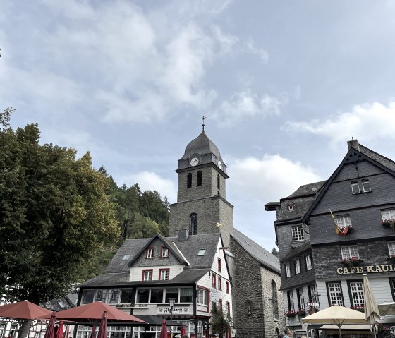 Blick auf den Turm der Aukriche, © Monschauer Land Touristik e.V.