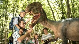 Der "Teufelsschlucht-Dinosaurier", © Felsenland Südeifel Tourismus GmbH