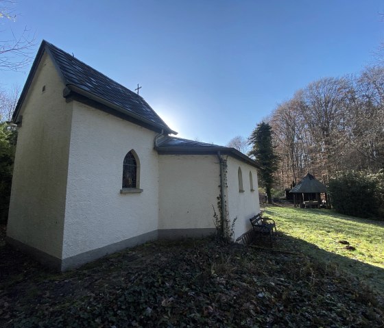 Lascheider Chapel side view, © Felsenland Südeifel Tourismus, A. C. Krebs