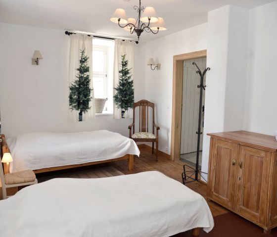 Schlafzimmer 2 EG, © Nordeifel Tourismus GmbH & La Maison