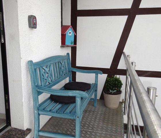 Eifelheimat mit Balkon Eingang