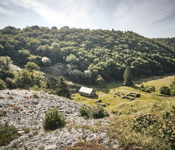Huis splitsen op de Herrenwiese, © Schieferland Kaisersesch, Marco Rothbrust