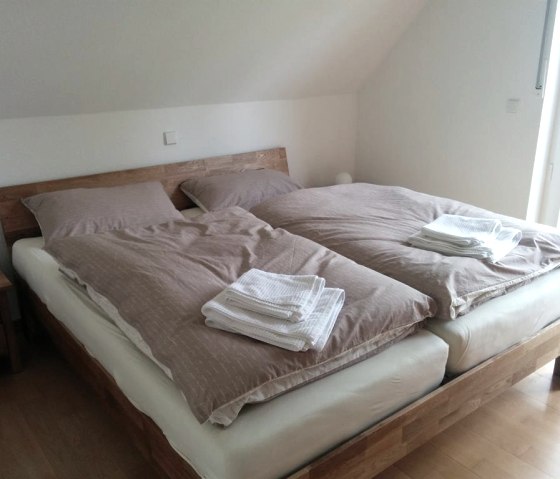Bedroom2