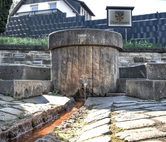 Fontaine acide d'Oberzissen, © Jessica Zimpel-Nonn