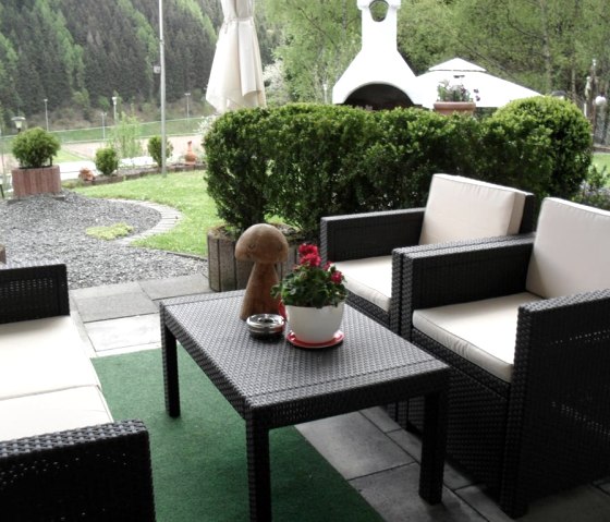 Terrace, © Nordeifel Tourismus GmbH & Ferienwohnung Haus Klinkhammer