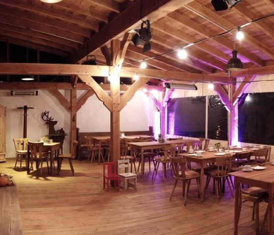 pano Tanzsaal, © Nordeifel Tourismus GmbH & Kaffee Siechhaus
