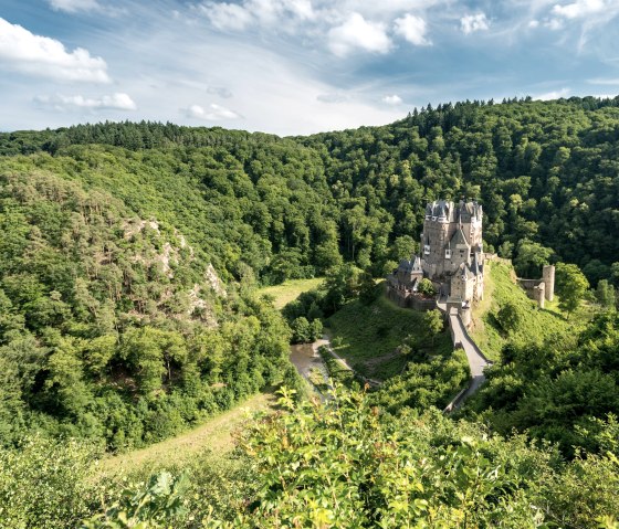 Märchenburg mitten im Wald: Burg Eltz, © Rheinland-Pfalz Tourismus GmbH, D. Ketz