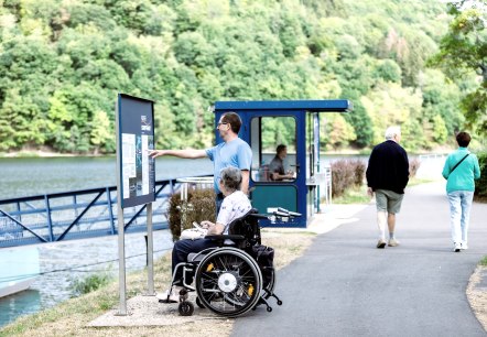 Embarcadère d'Einruhr - accessible aux personnes à mobilité réduite, © Fotoagentur Wolf, freiheitswerke