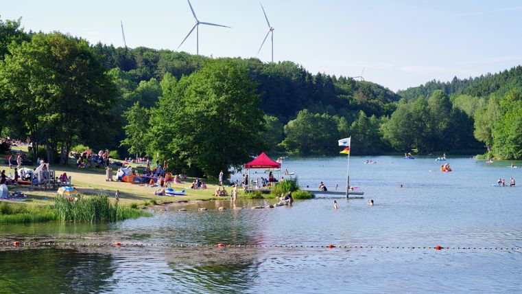 Le lac de Freilinger est accessible en quelques minutes en voiture.