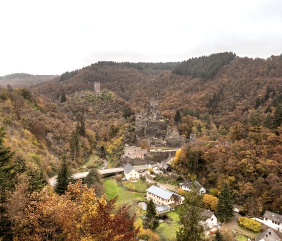 Vue sur les châteaux de Manderscheid, © Eifel Tourismus GmbH, D. Ketz
