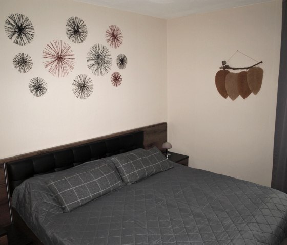 Master bedroom, © Nordeifel Tourismus GmbH & Jundels FeWo