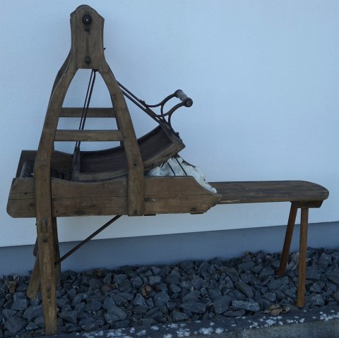 Historical wool picker, © Barbara May