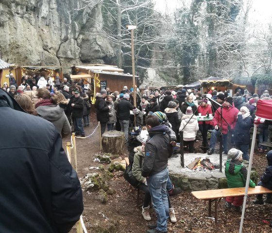 Weihnachtsmarkt an der Kakushöhle 2022, © Bürgerverein Eiserfey