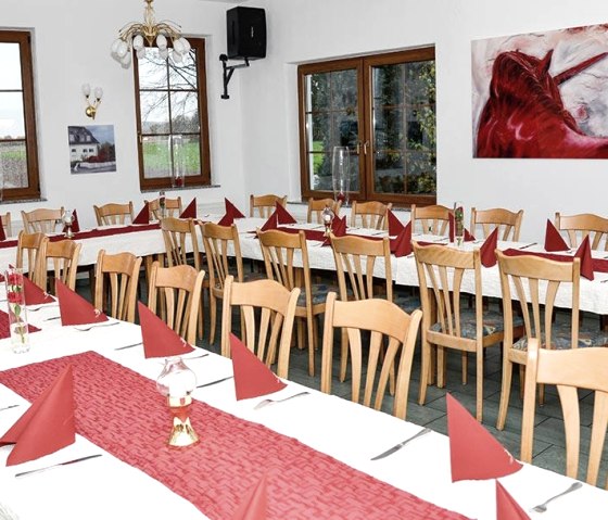 Dining room2, © Rotes Einhorn