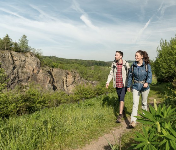 Wandern im Vulkangarten Steffeln, © Eifel Tourismus GmbH, Dominik Ketz