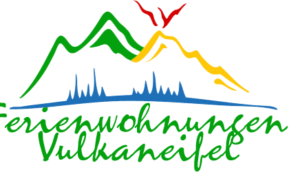 Een gestileerd logo met bergen in verschillende kleuren. Daaronder staat "Vakantiewoningen Vulkaneifel".