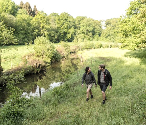 Hikers on the mill route, © Eifel Tourismus GmbH, Dominik Ketz