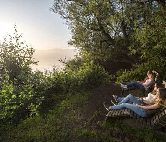 Ontspannen aan het meer van Laach, © Kappest/Vulkanregion Laacher See