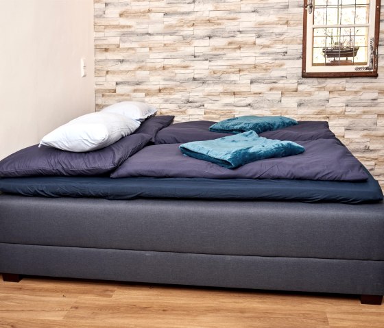 Stollenstube Schlafsofa=Boxspringbett