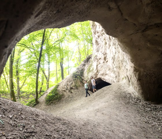 Impressive trass caves on the Traumpfad cave and gorge trail, © Eifel Tourismus GmbH, Dominik Ketz