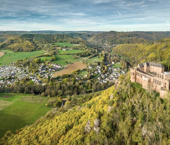 Vue sur Nideggen et son château, © Eifel Tourismus GmbH, Dominik Ketz
