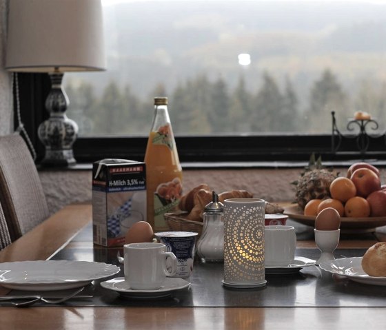 Frühstück, © Esther Diederen, Waldferienpark Gerolstein