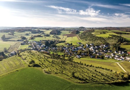 Blick auf den Kalvarienberg, © Eifel Tourismus GmbH, D. Ketz