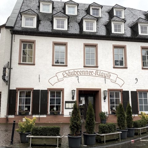 Buitenaanzicht van de schone verbrandingshut, © Tourist-Information Wittlich Stadt & Land