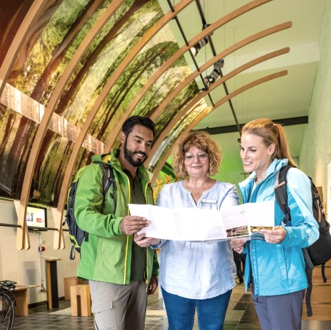 Tipps für Besucher im Nationalpark-Tor Höfen, © Eifel Tourismus GmbH, D. Ketz
