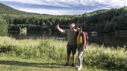 Selfie am Kufter Waldsee, © Kappest/Vulkanregion Laacher See