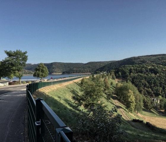 Le barrage du lac de Rur, © Rureifel Tourismus e.V. - Dennis Winands