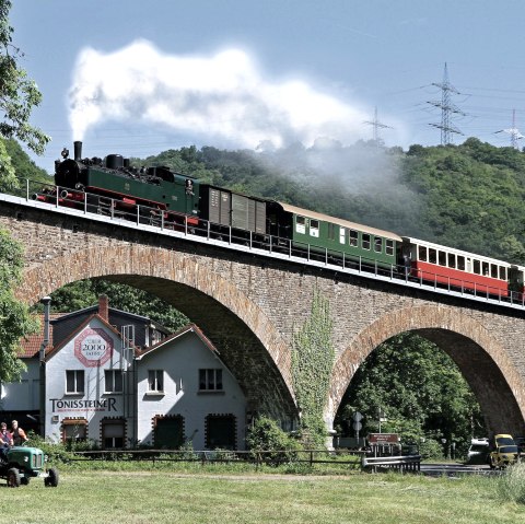 Volcano Express Viaduct, © Walter Brueck