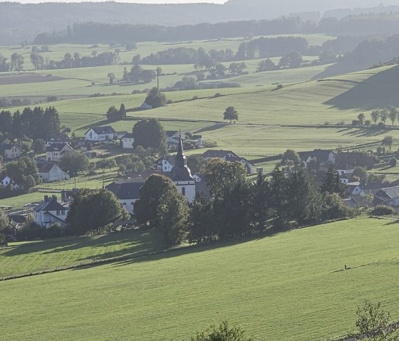Vue sur Steffeln (c) Touristik GmbH Gerolsteiner Land, Leonie Post, © Touristik GmbH Gerolsteiner Land