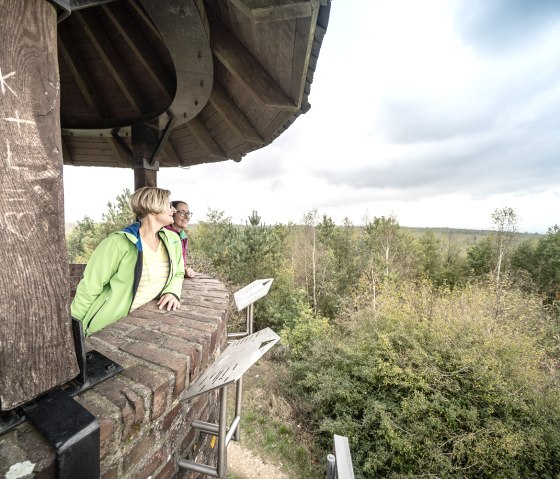 Tour romaine sur la colline de Sophia, © Dennis Stratmann | Kreis Düren