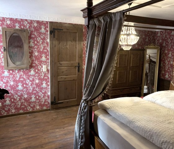 Das Rote Zimmer